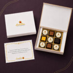 5 ptined 9pcs Cir -luwubox-custom-printed-round-assorted-chocolates-9pcs-plum-corporate-gift-box